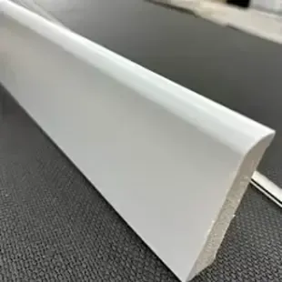 Plinte Plintă DSK-10030-1 — 240 × 100 × 15 mm de la Laminat Decor