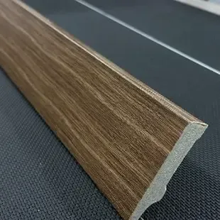 Plinte Plintă DSK-8515-44 — 240 × 80 × 15 mm de la Laminat Decor