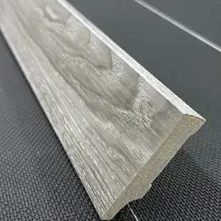 Plinte Plintă DSK-8515-61 — 240 × 80 × 15 mm de la Laminat Decor